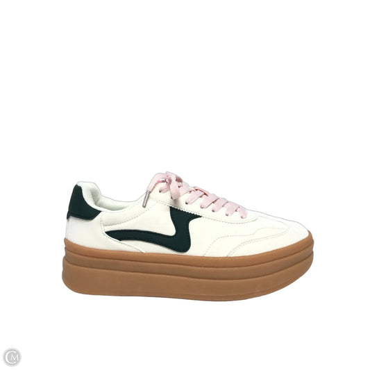 Shoes Sneakers Platform By Clothes Mentor In Cream & Green, Size: 9