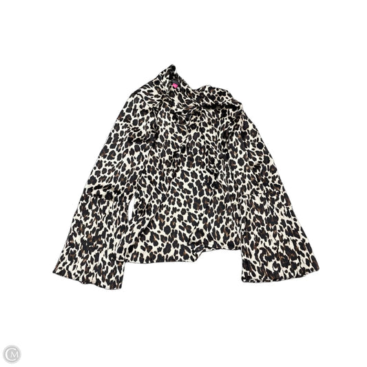 Top Long Sleeve By Vince Camuto In Leopard Print, Size: S