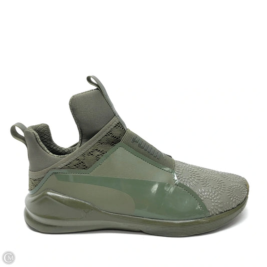 Shoes Sneakers By Puma In Green, Size: 9