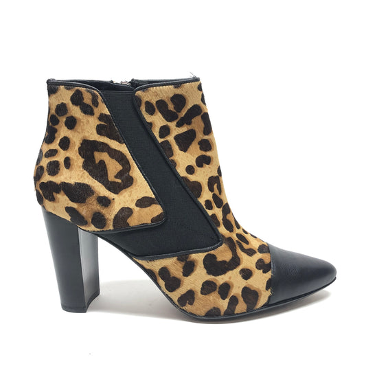 Boots Ankle Heels By Donald Pliner In Leopard Print, Size: 9