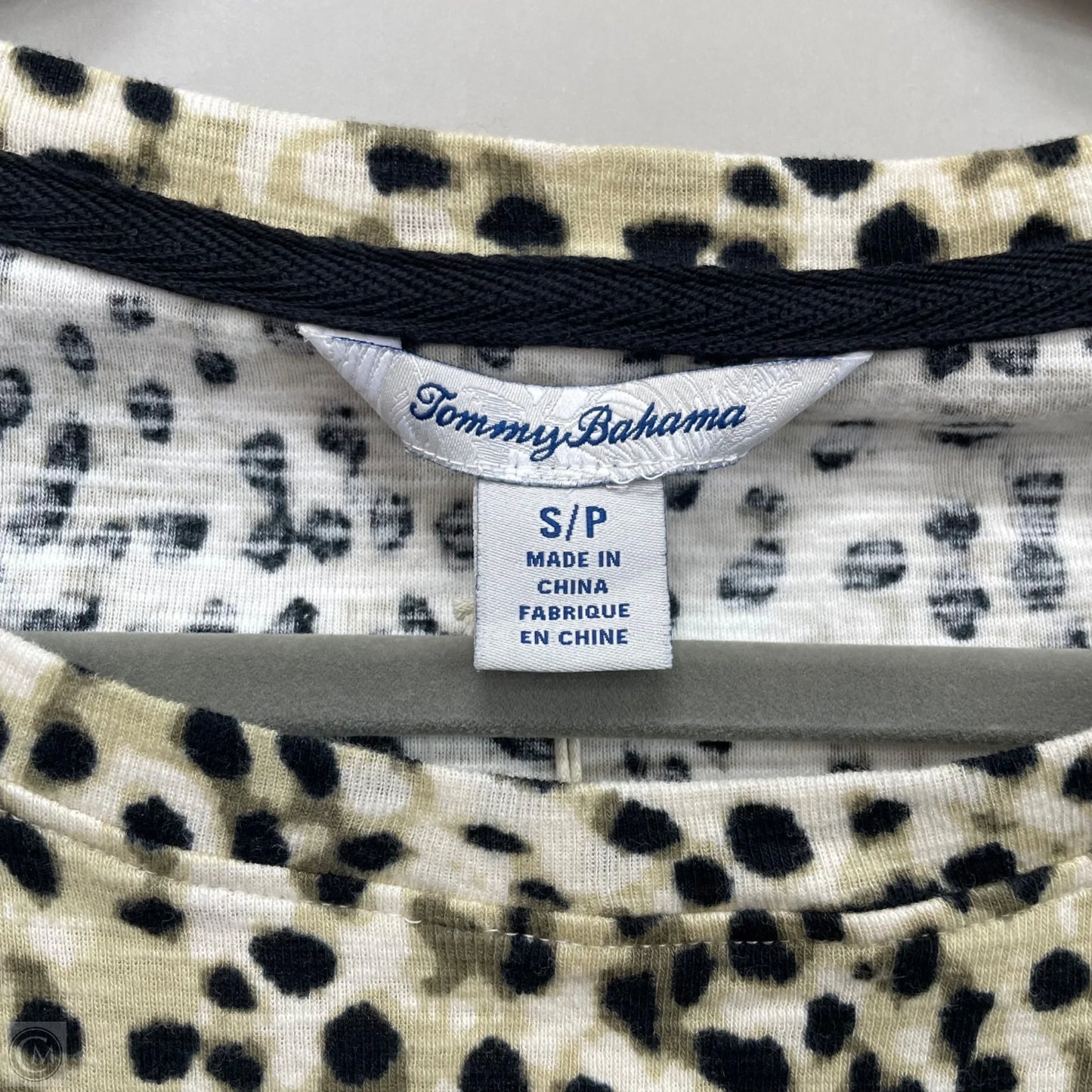 Top Long Sleeve By Tommy Bahama In Animal Print, Size: S