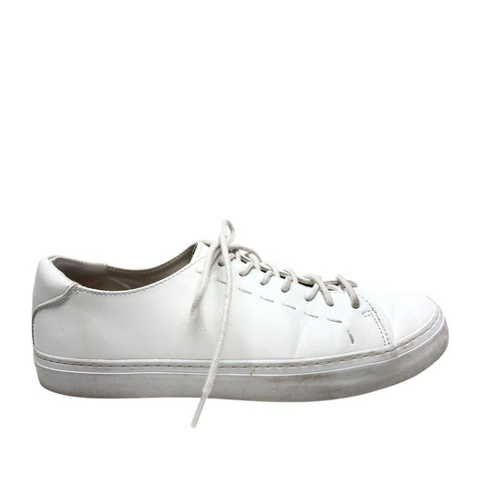 Shoes Sneakers By Universal Thread In White, Size: 10