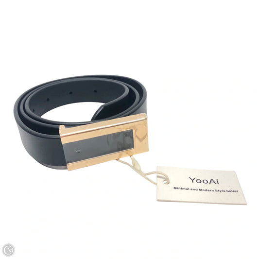 Belt By Clothes Mentor, Size: Large