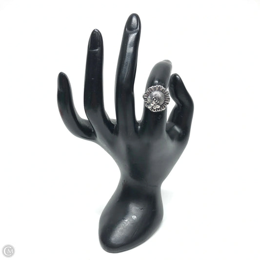 Ring Sterling Silver By Clothes Mentor, Size: 6