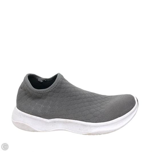 Shoes Sneakers By Clothes Mentor In Grey, Size: 8