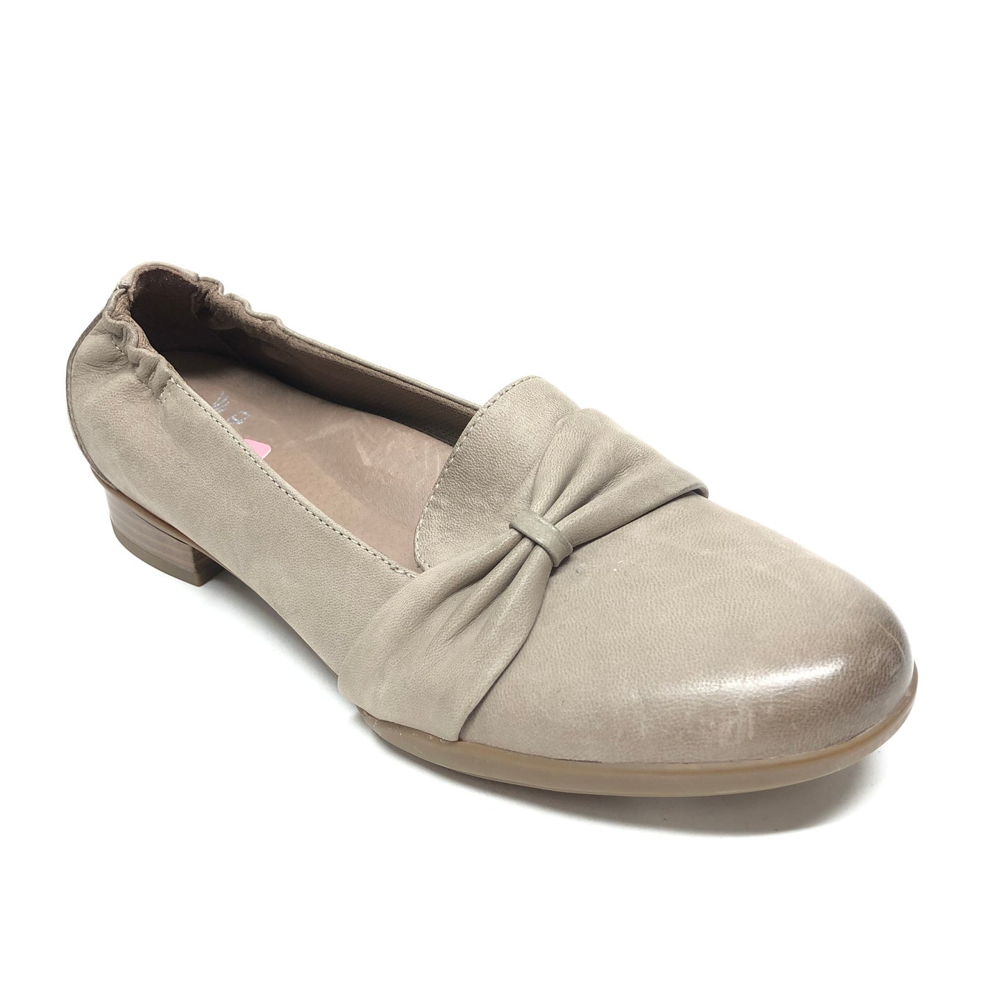 Shoes Flats By Dansko In Taupe, Size: 8.5