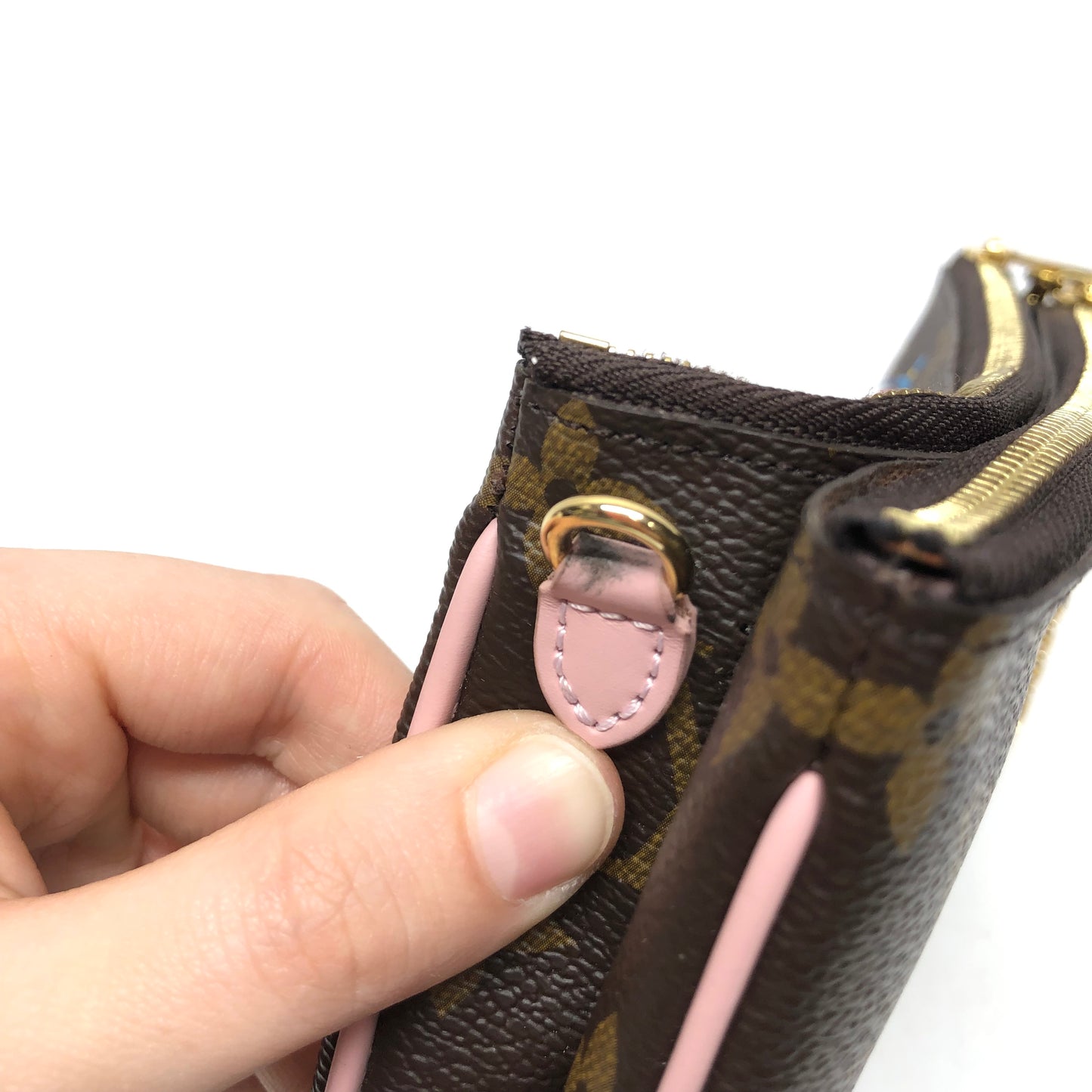 Crossbody Luxury Designer By Louis Vuitton, Size: Small