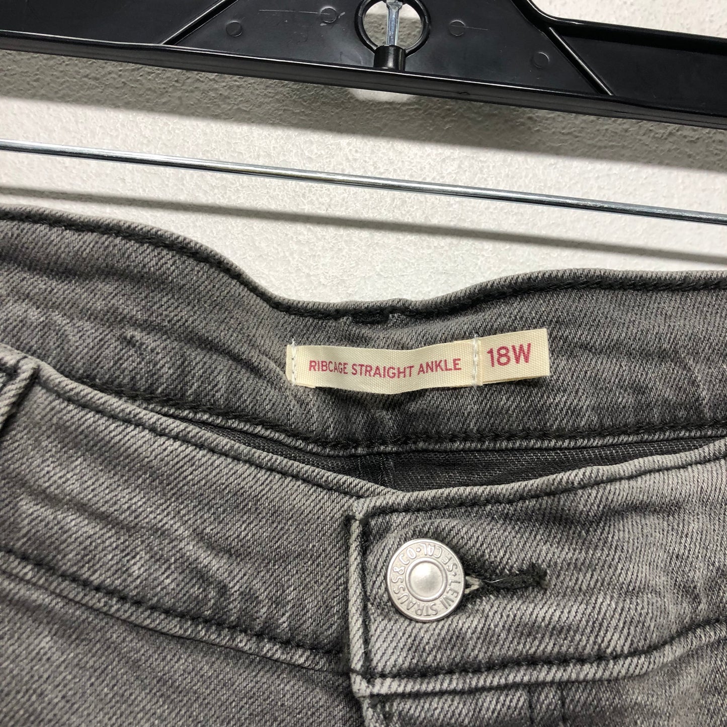 Jeans Straight By Levis In Grey Denim, Size:18