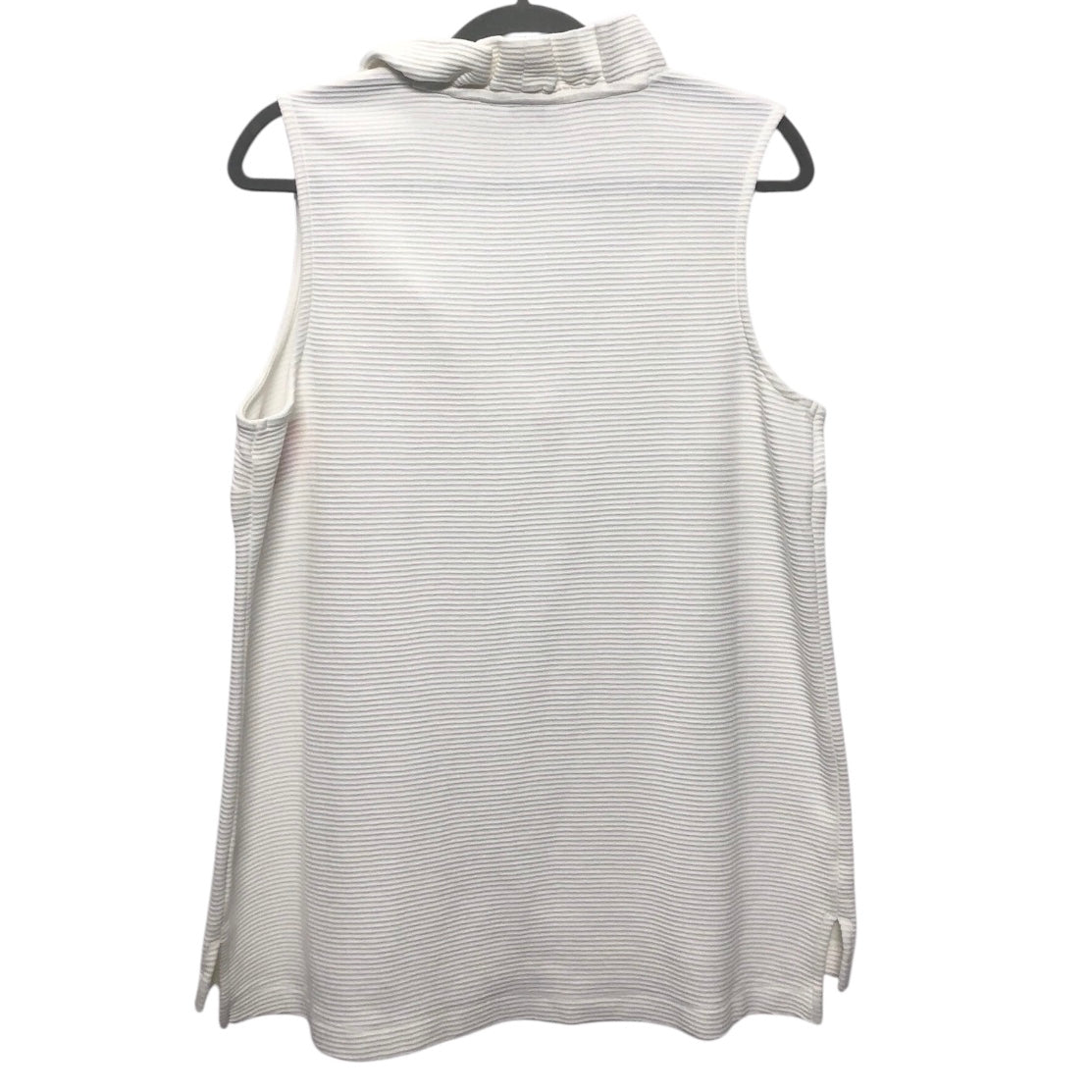 Top Sleeveless By Crown And Ivy In White, Size:L