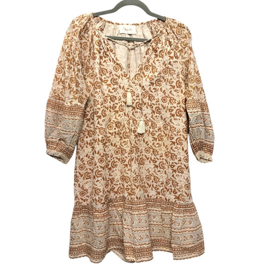DRESS CASUAL SHORT by  CMB In GOLD & TAN, Size: M