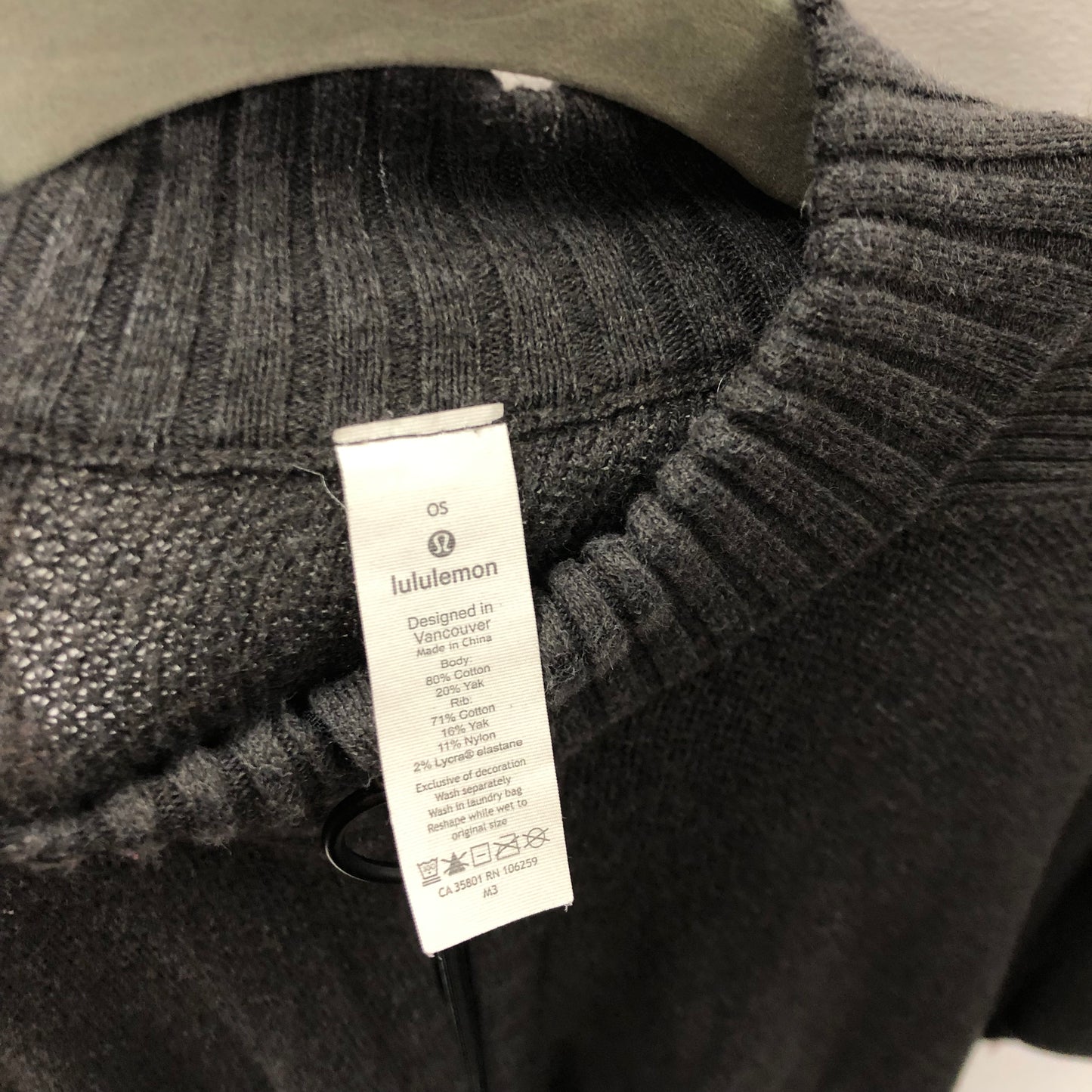 Shawl By Lululemon In Grey, Size:Osfm