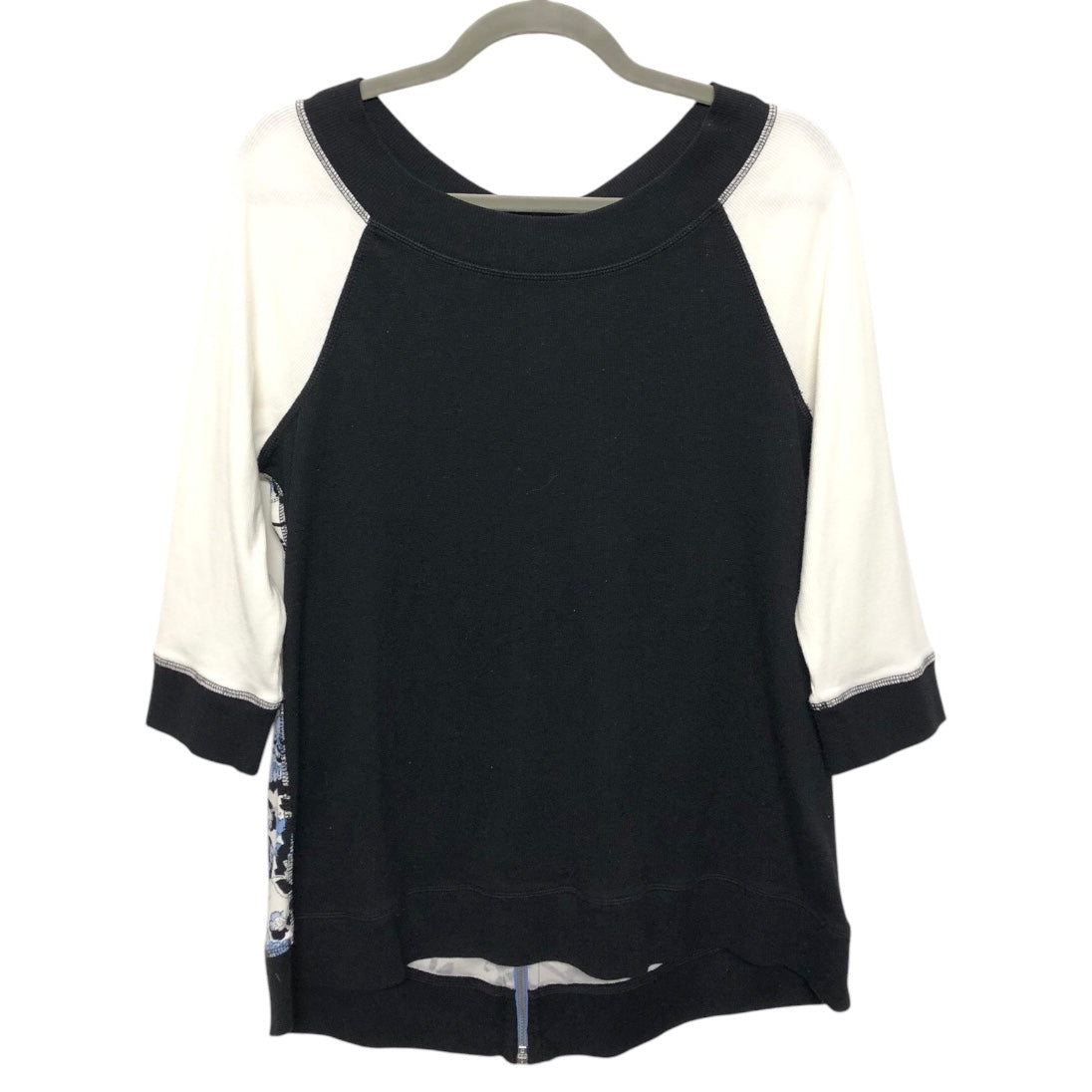 Top 3/4 Sleeve By Chicos In Black & Blue, Size:Mp