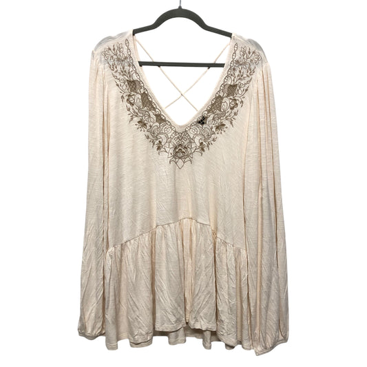 Top 3/4 Sleeve By Torrid In Cream, Size:2X